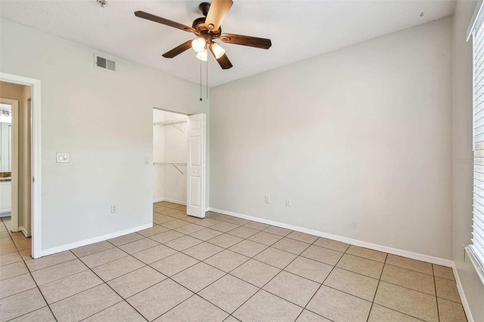 THE PINNACLE AT CARROLLWOOD A - Residential