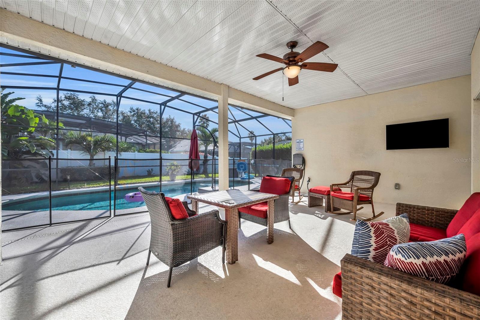 MANOR AT WEST HAVEN - Residential