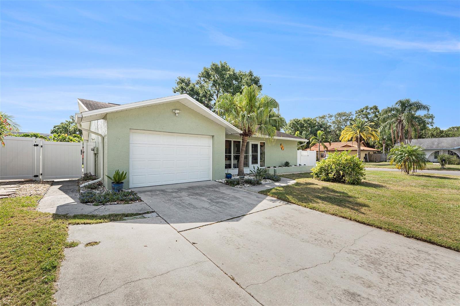 1003 CAROL ANN PLACE