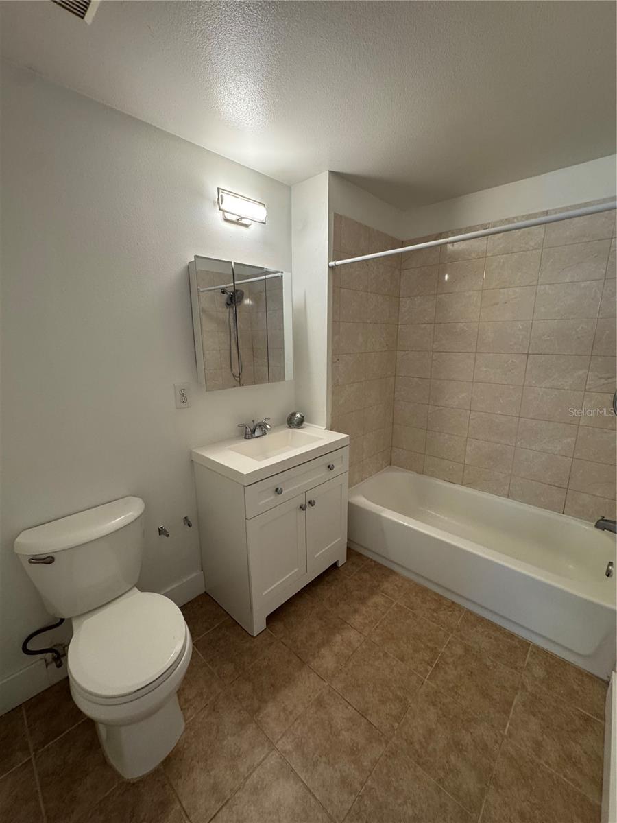 PALMS VILLA RESIDENCES - Residential Lease