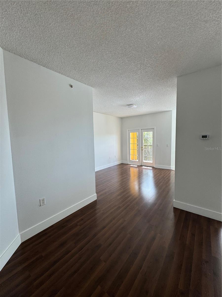 PALMS VILLA RESIDENCES - Residential Lease