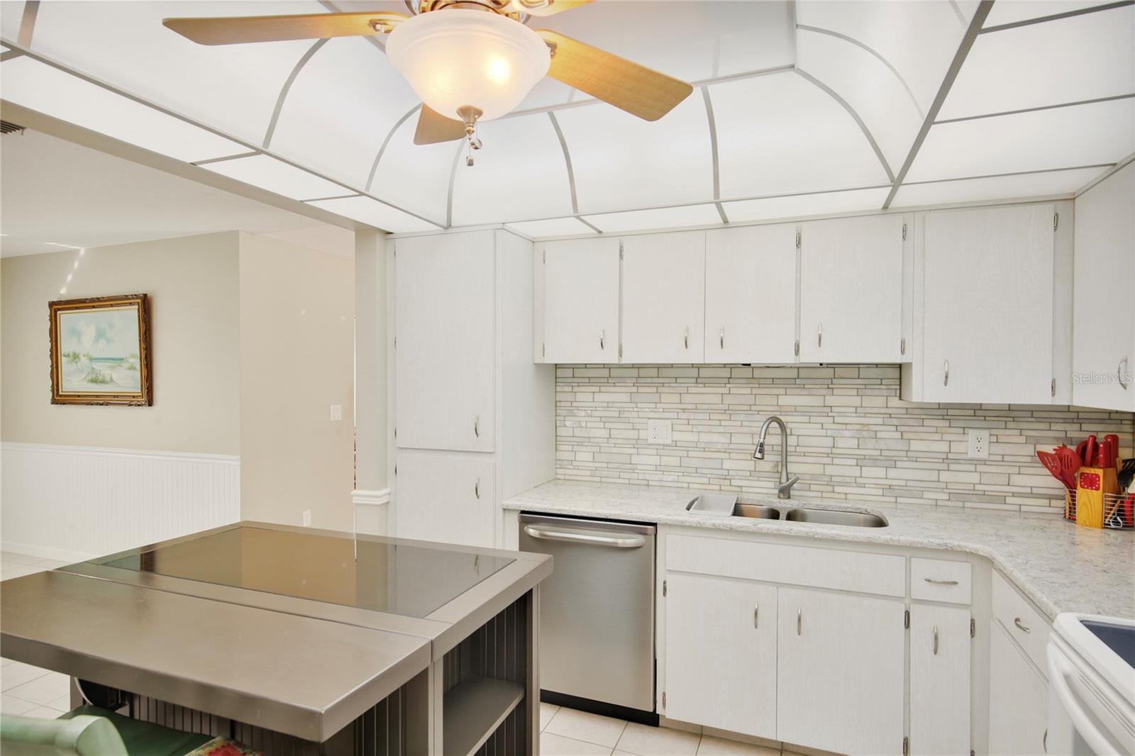 VILLAGE ON THE GREEN PATIO HOMES - Residential