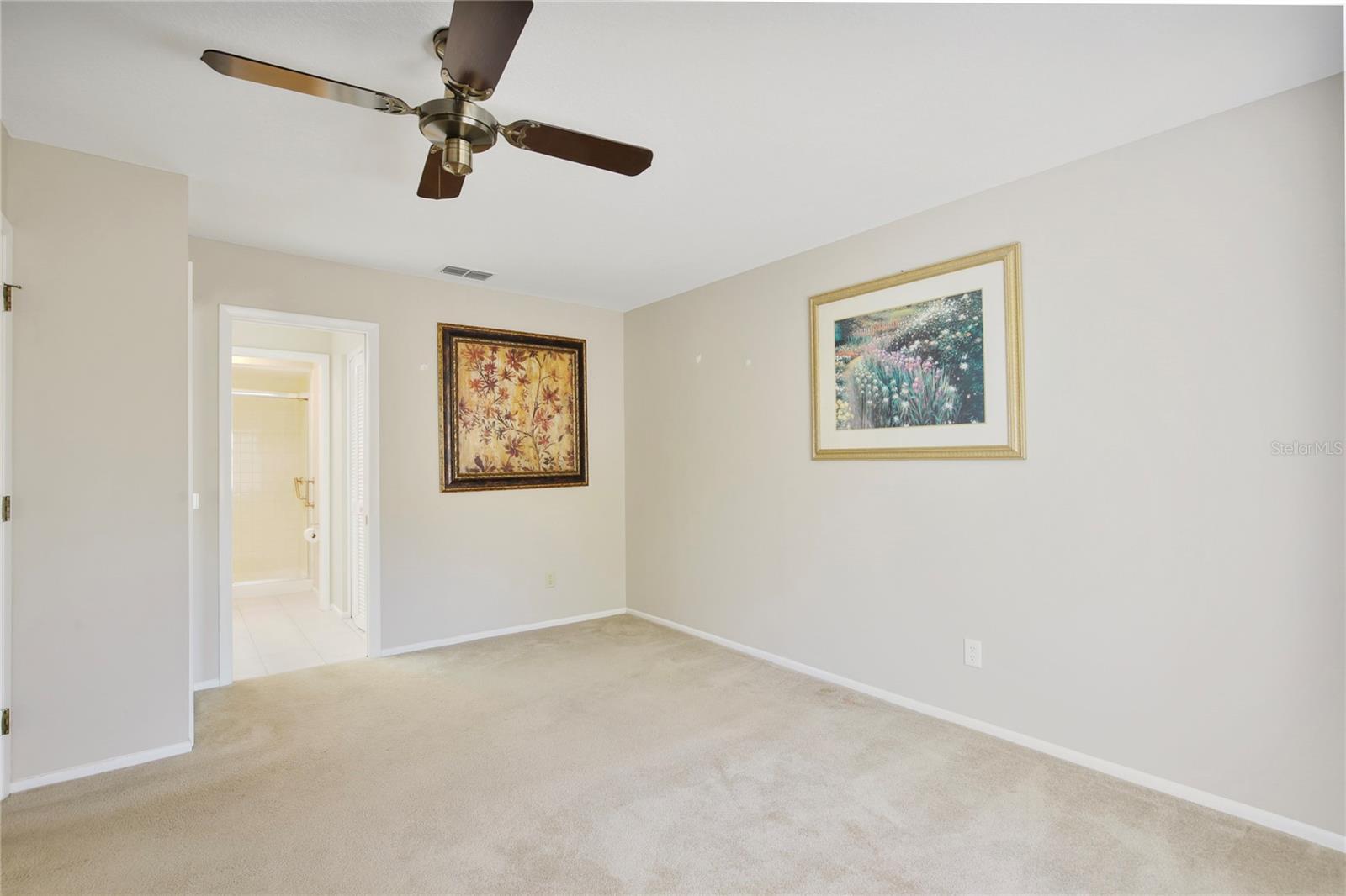 VILLAGE ON THE GREEN PATIO HOMES - Residential