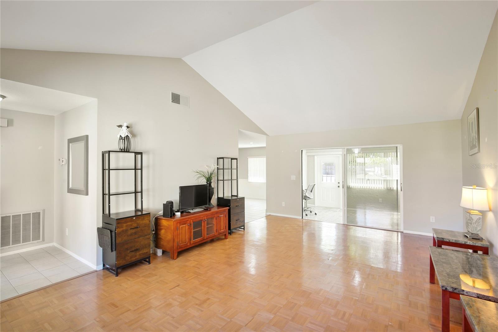 VILLAGE ON THE GREEN PATIO HOMES - Residential