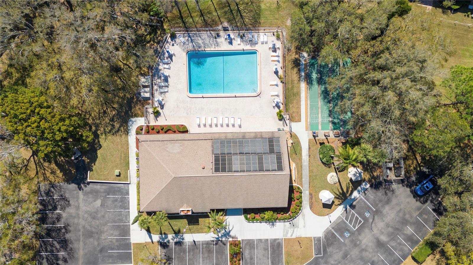 VILLAGE ON THE GREEN PATIO HOMES - Residential