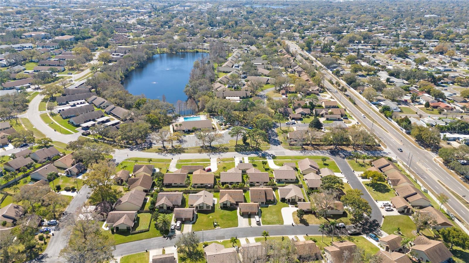 VILLAGE ON THE GREEN PATIO HOMES - Residential