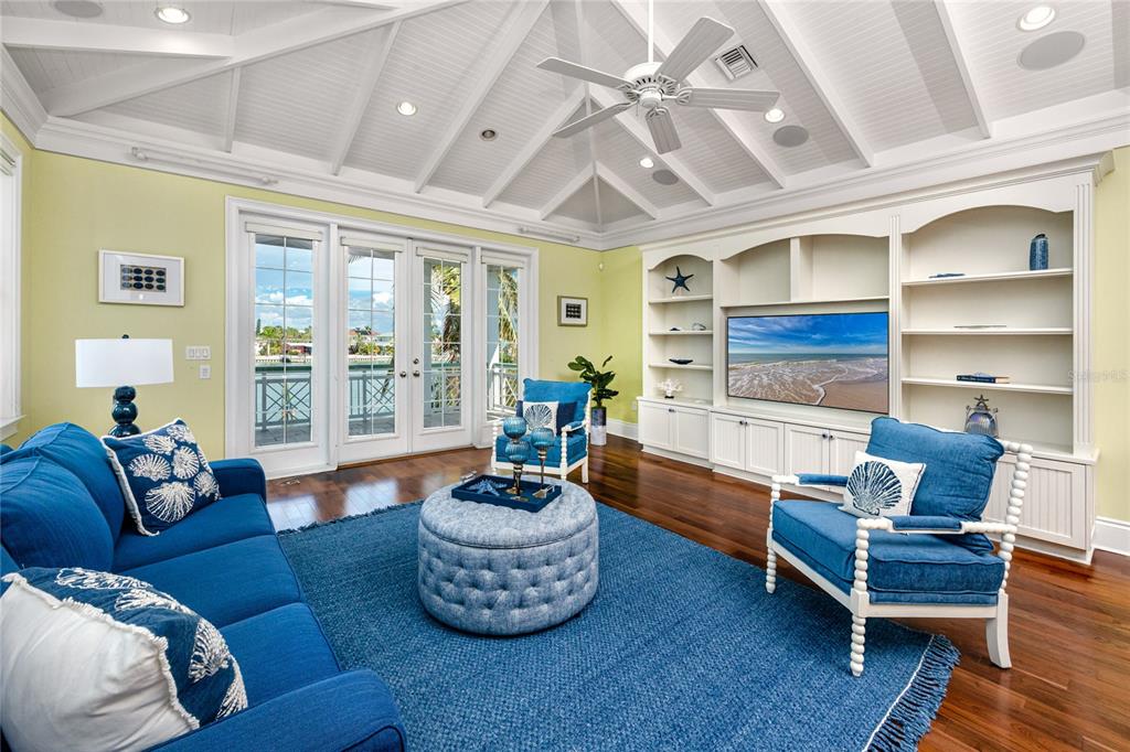 SUNSET BEACH SUB UN 3 - Residential