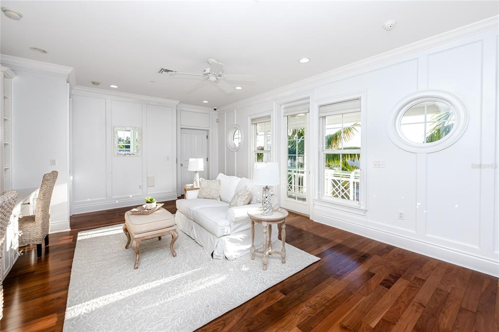 SUNSET BEACH SUB UN 3 - Residential