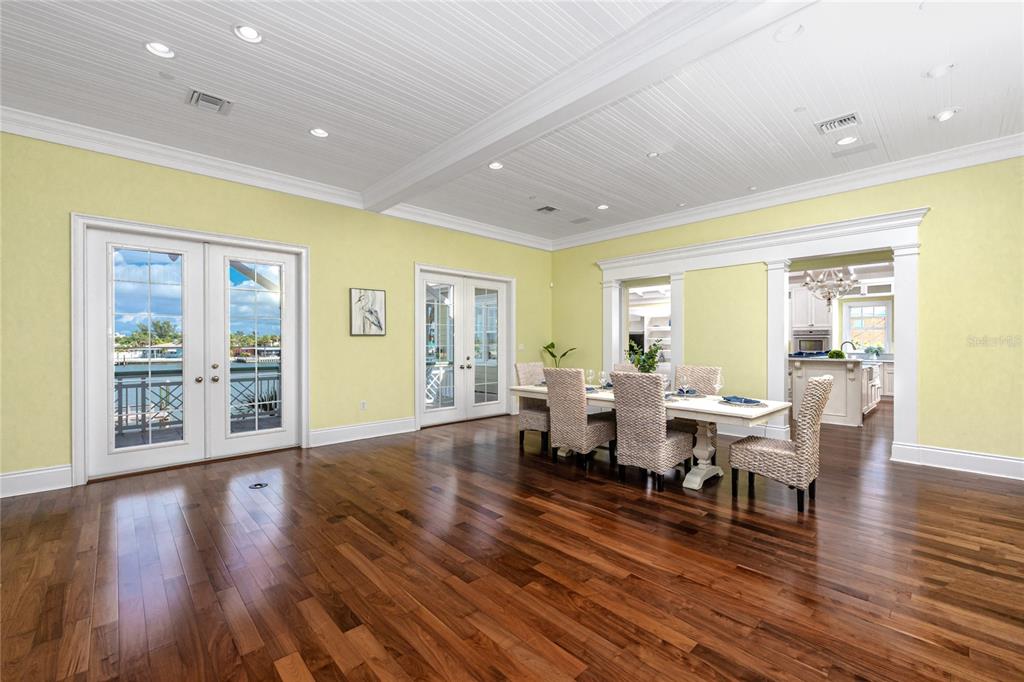 SUNSET BEACH SUB UN 3 - Residential