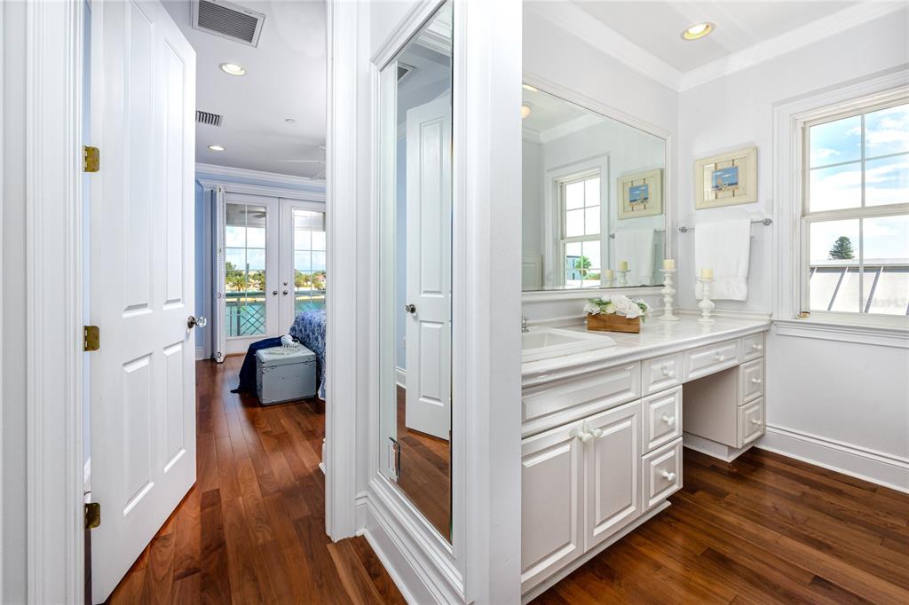 SUNSET BEACH SUB UN 3 - Residential