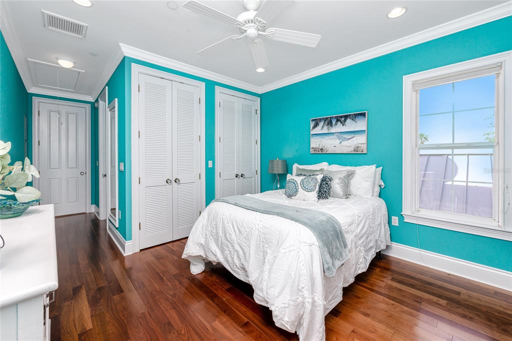 SUNSET BEACH SUB UN 3 - Residential