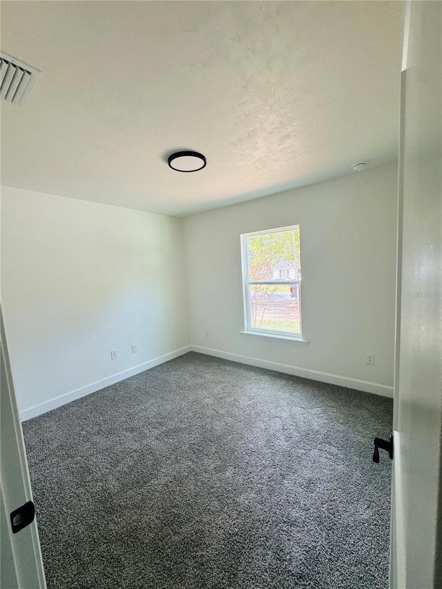 UNIVERSITY ESTATES - Residential