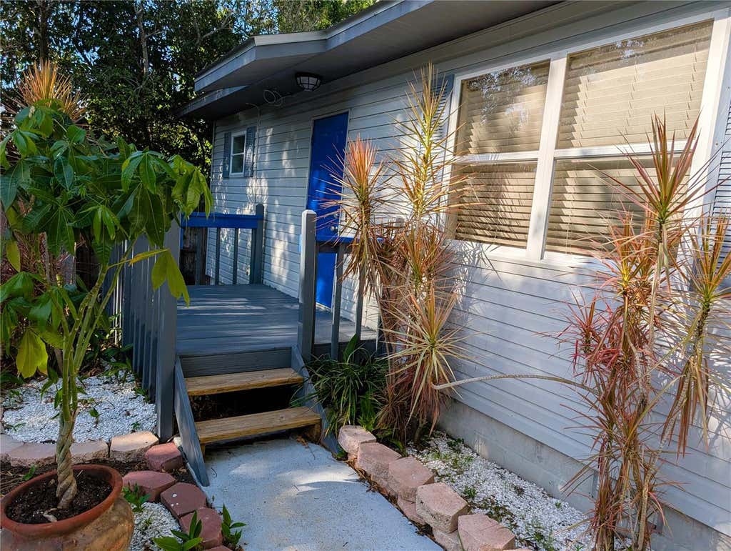 Photo of 4031 Iola Drive, Sarasota, FL 34231 (MLS # A4695471)