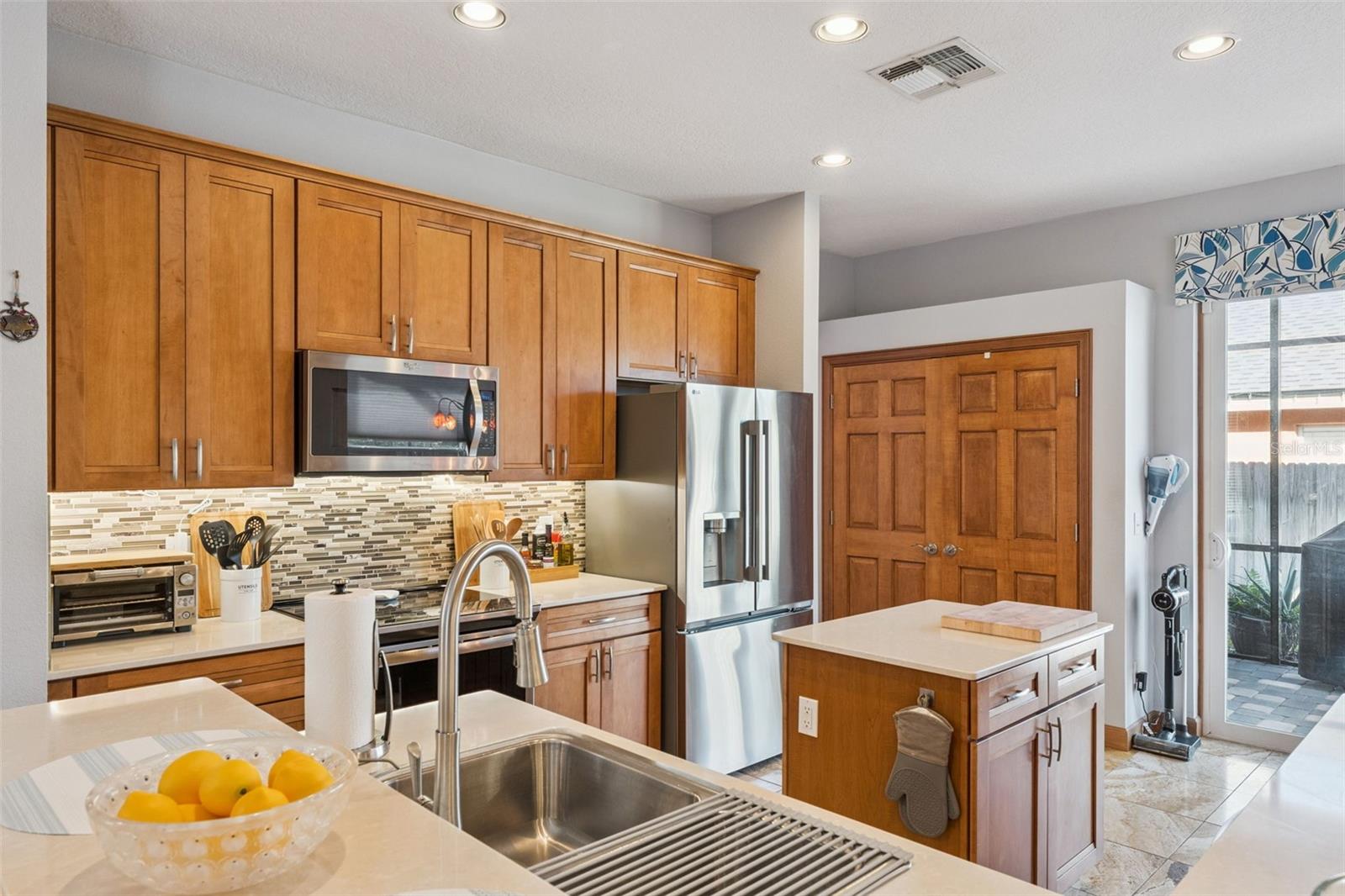 PHILLIPS OAKS - Residential