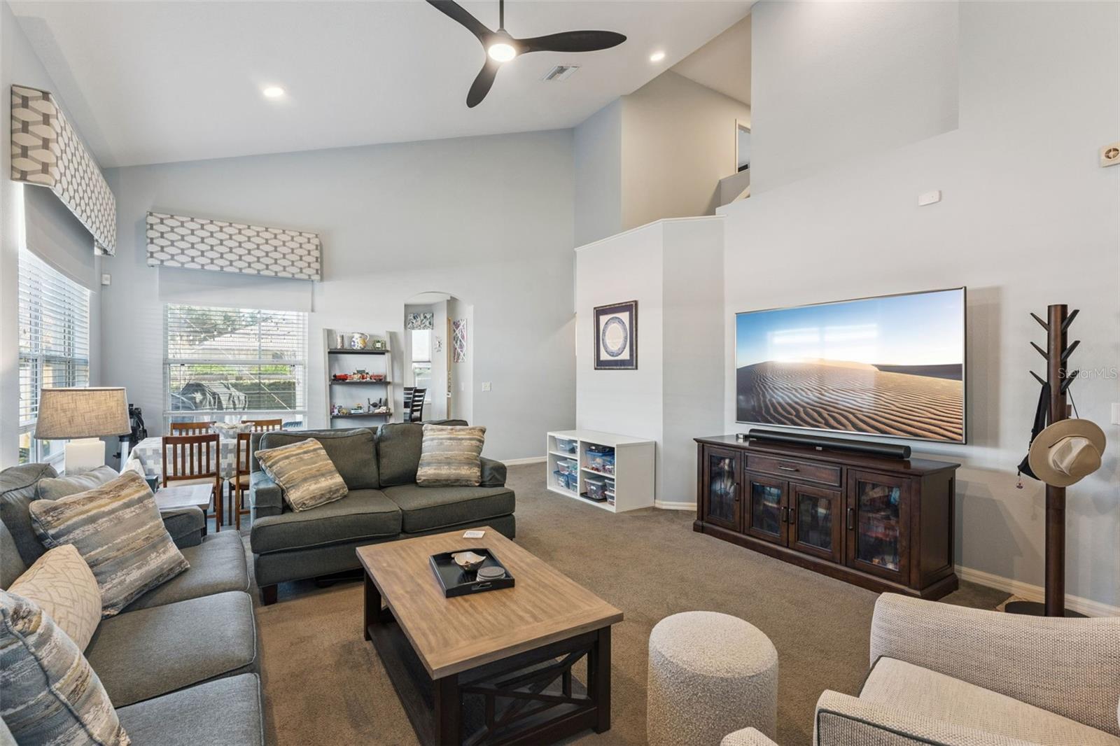 PHILLIPS OAKS - Residential