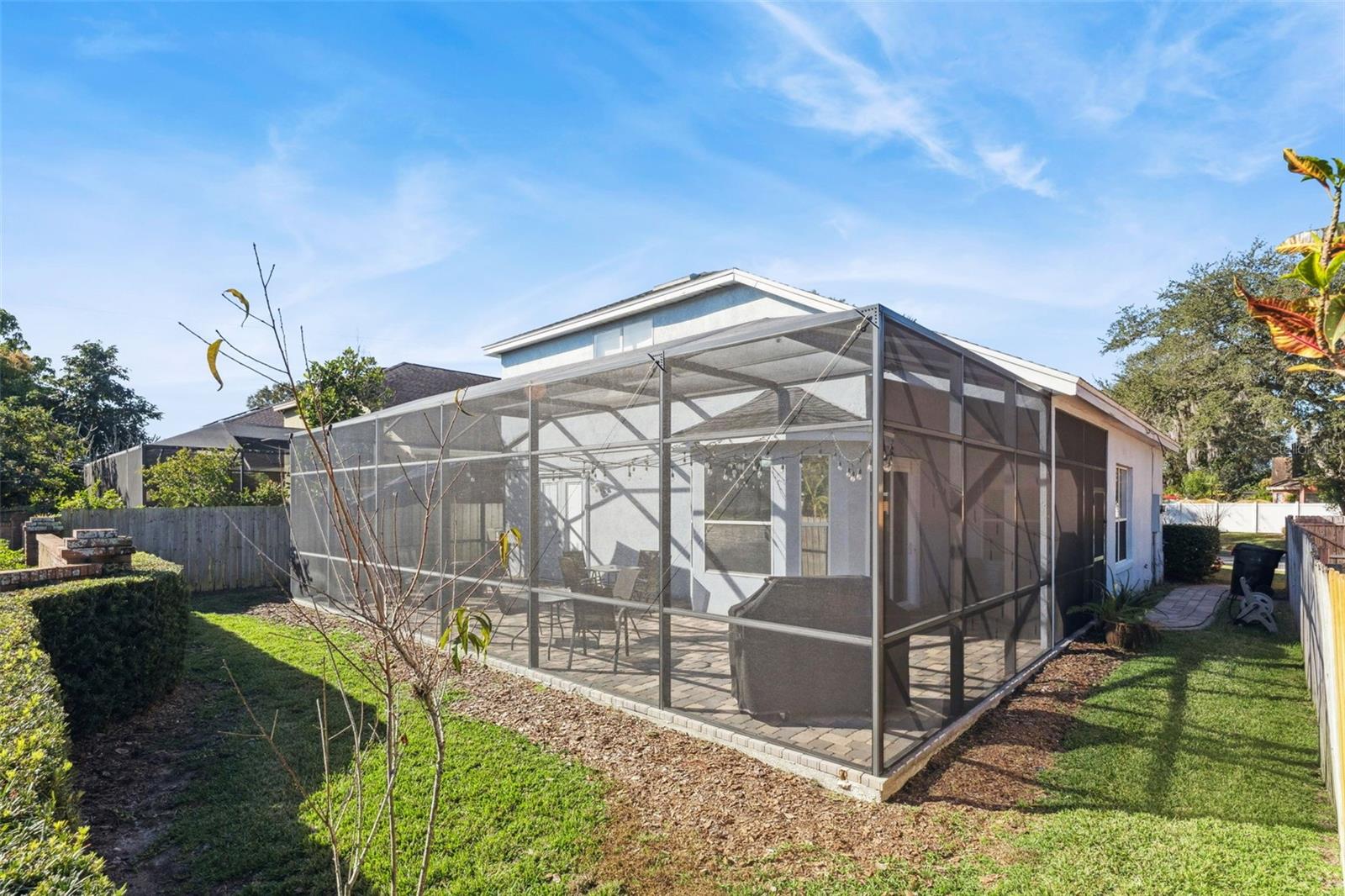 PHILLIPS OAKS - Residential