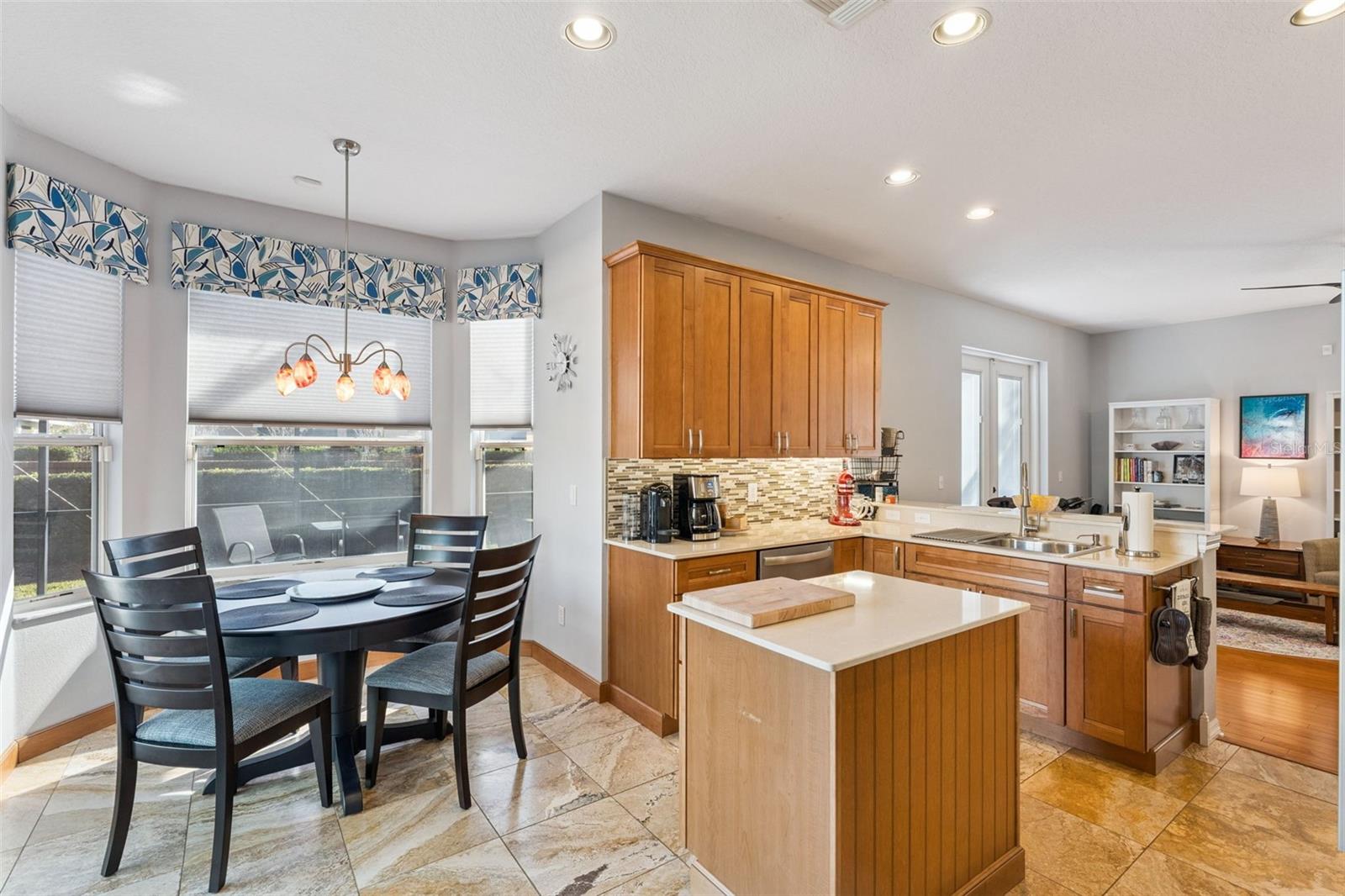 PHILLIPS OAKS - Residential