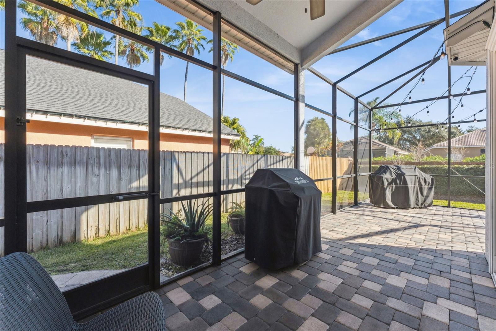 PHILLIPS OAKS - Residential