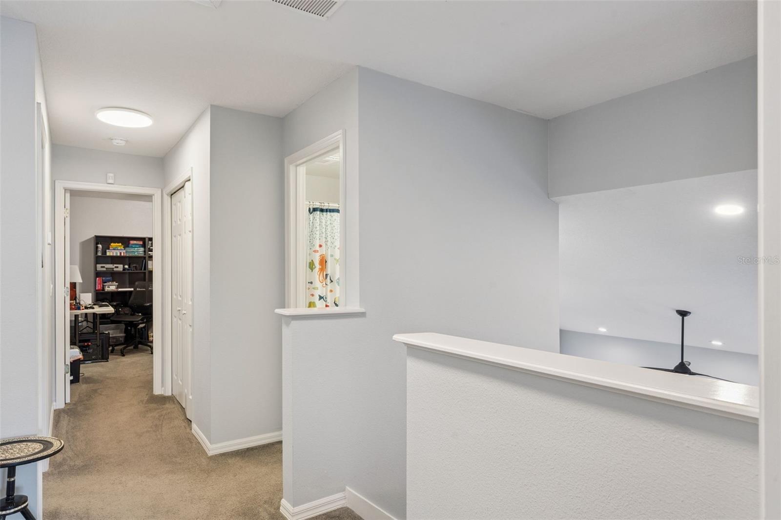 PHILLIPS OAKS - Residential