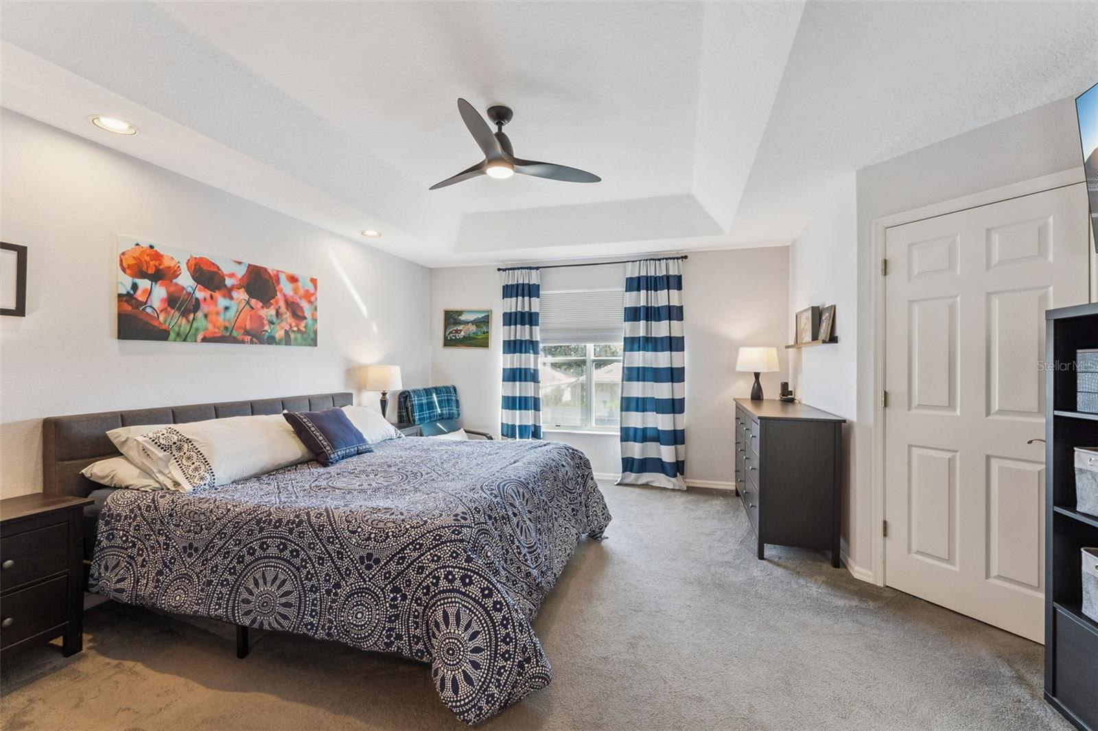 PHILLIPS OAKS - Residential