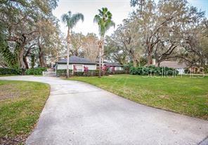 LAKE AJAY VILLAGE - Residential Lease
