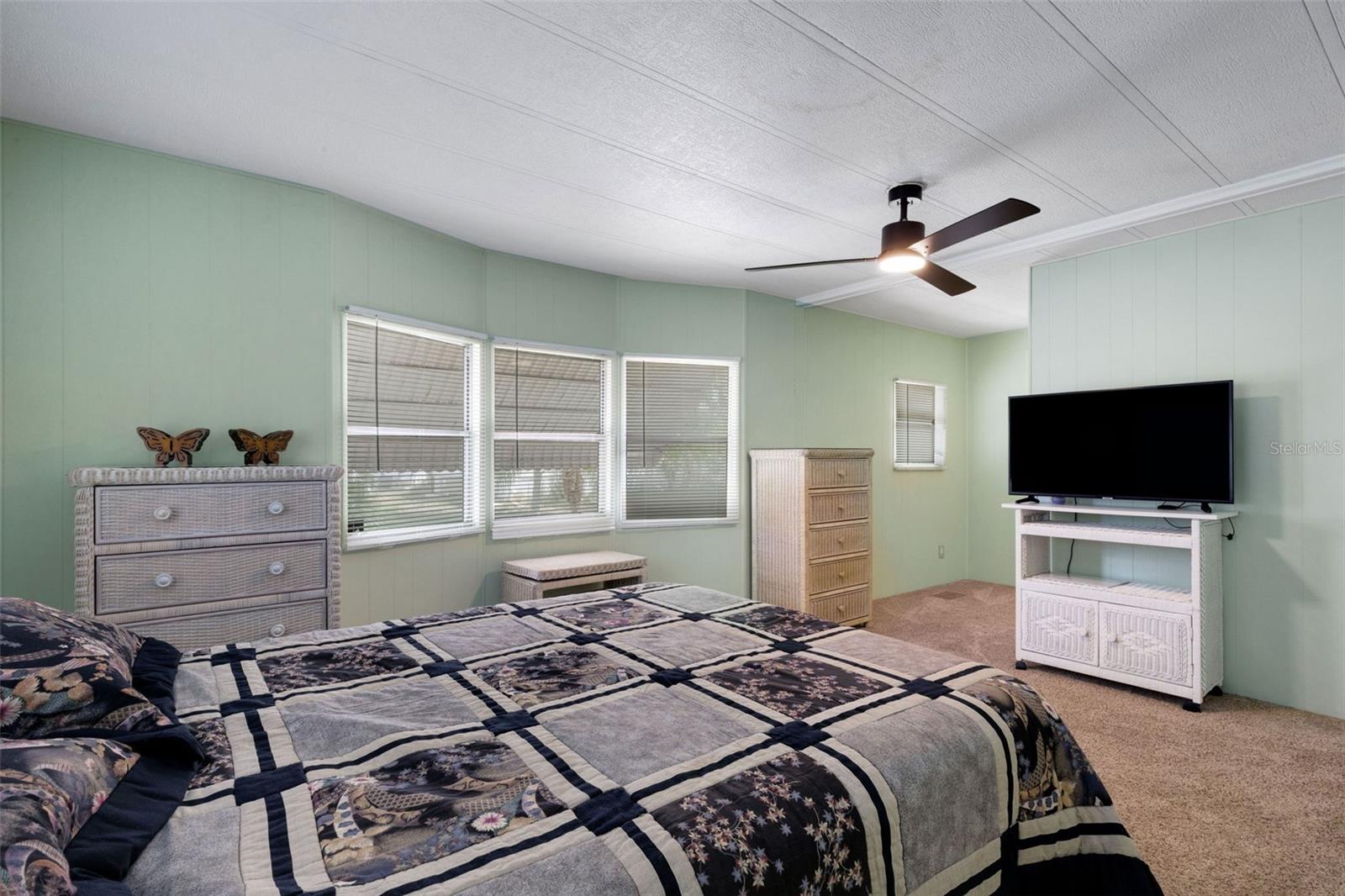 BRIAR CREEK MOBILE HOME COMMUNITY I CONDO - Residential