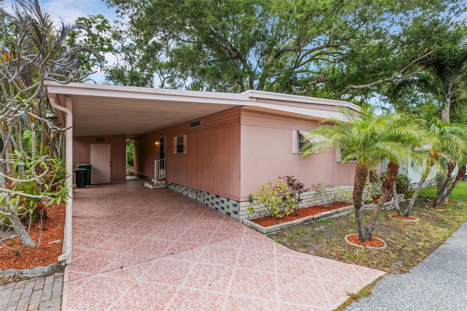 BRIAR CREEK MOBILE HOME COMMUNITY I CONDO - Residential