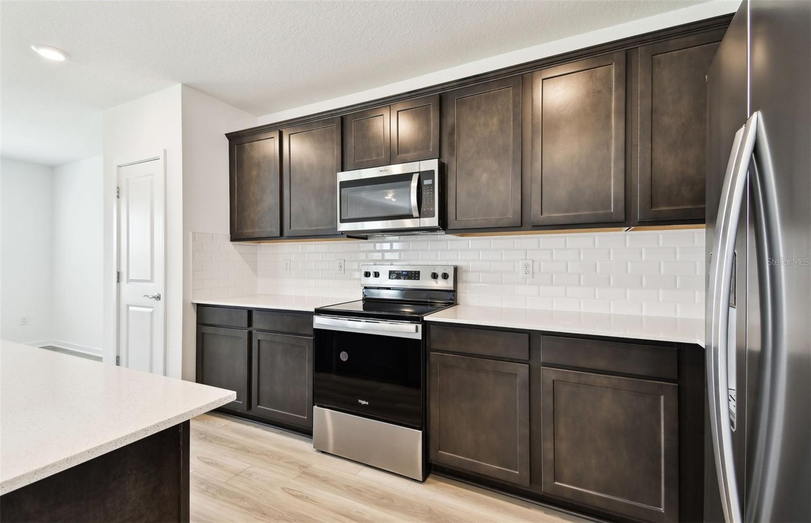 10504 HIDDEN BANKS GLEN