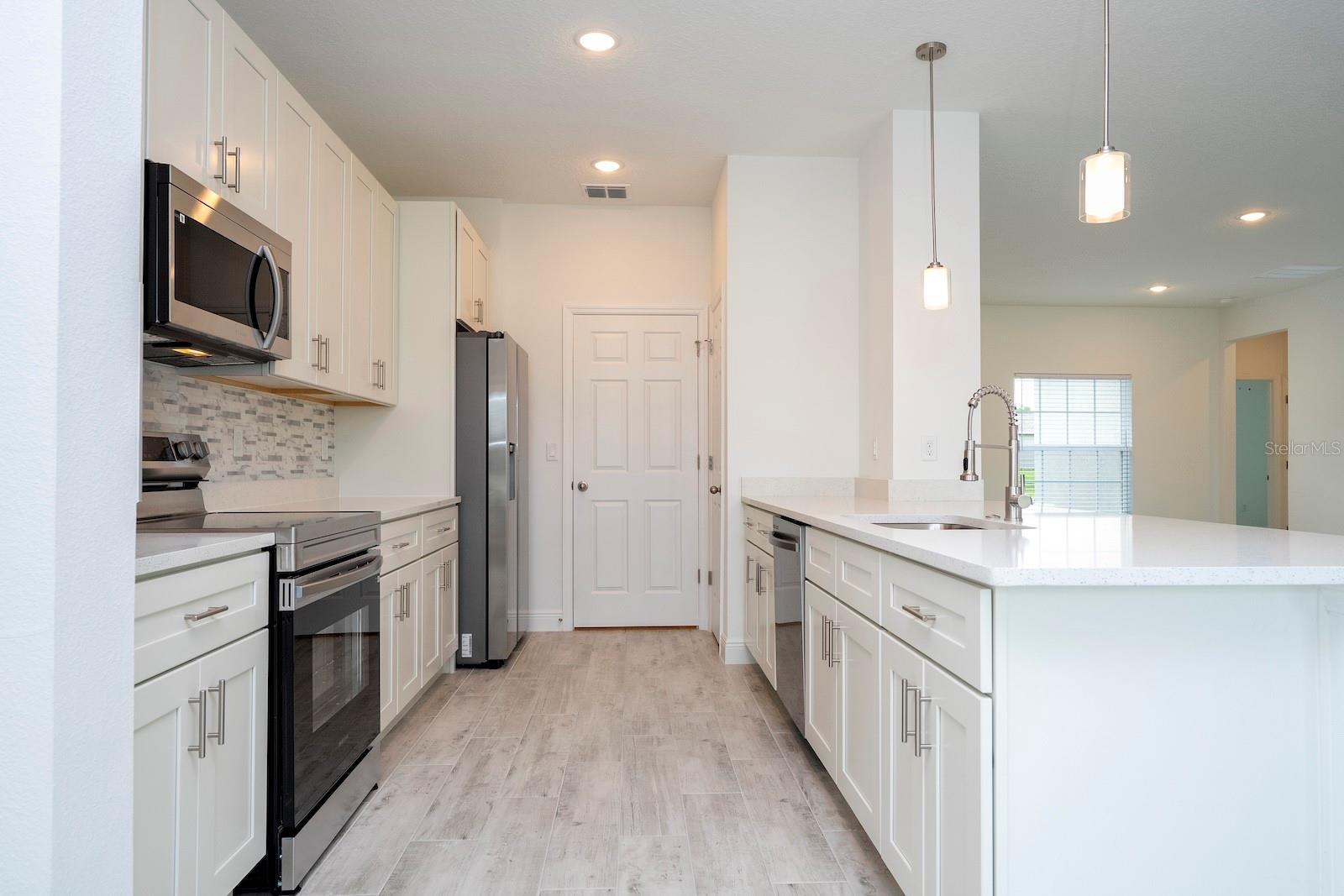 MARION OAKS UN TEN - Residential