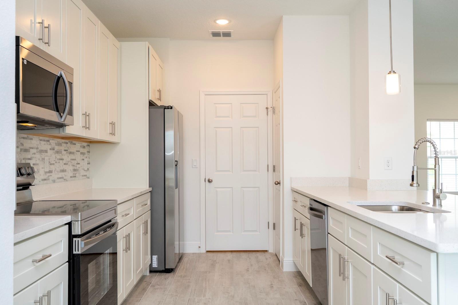 MARION OAKS UN TEN - Residential