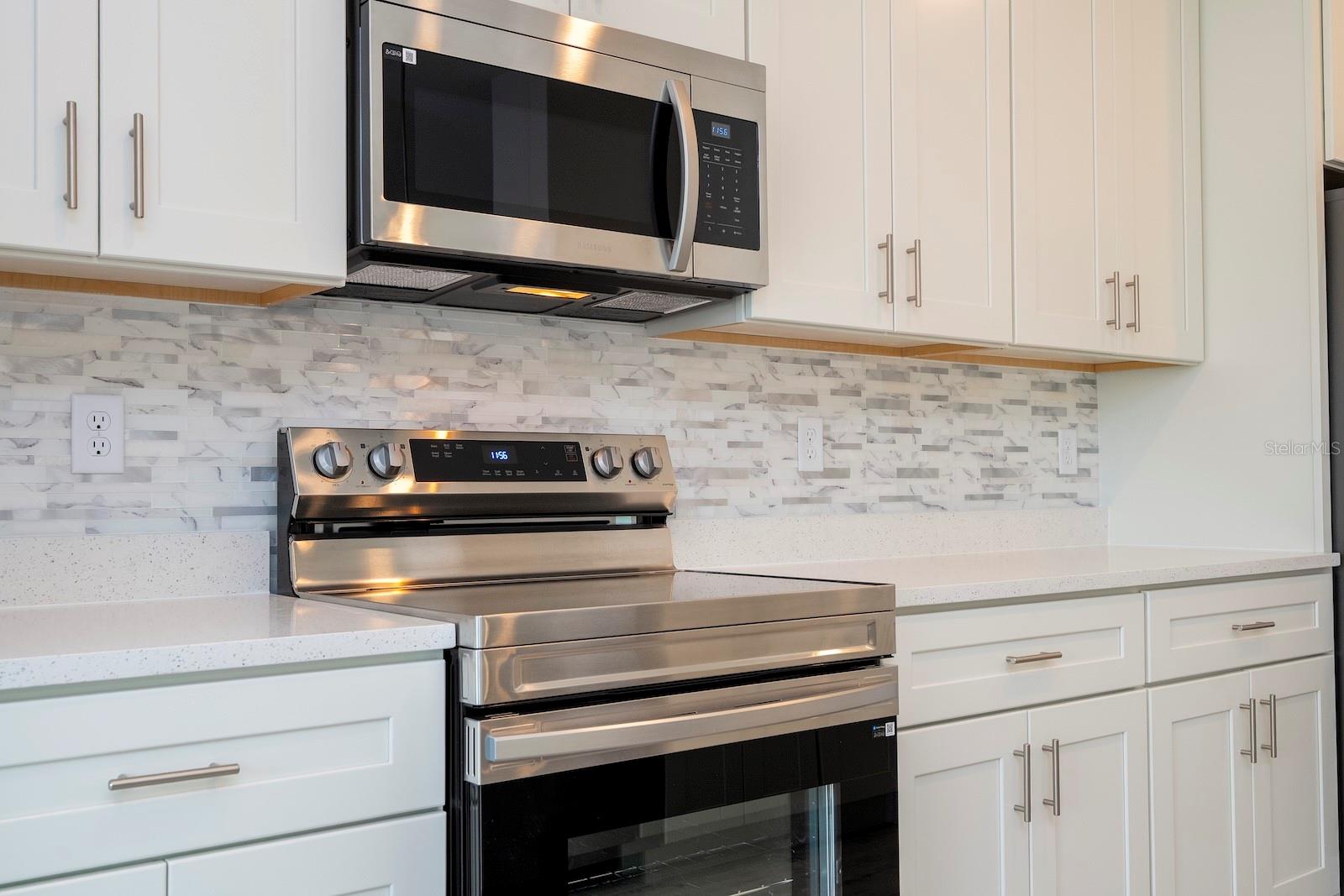 MARION OAKS UN TEN - Residential