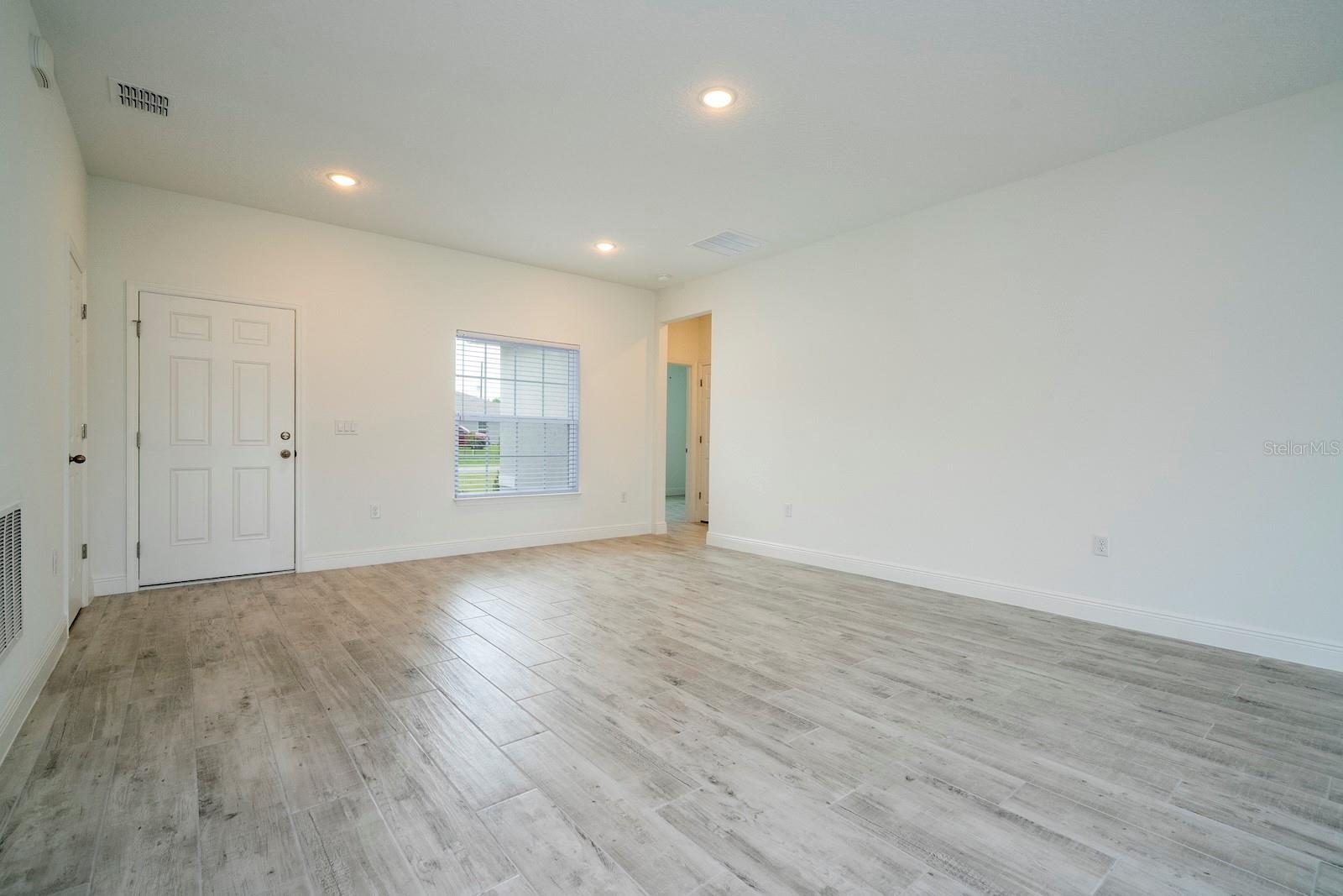MARION OAKS UN TEN - Residential