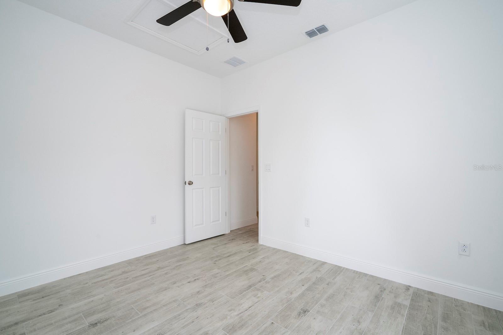 MARION OAKS UN TEN - Residential
