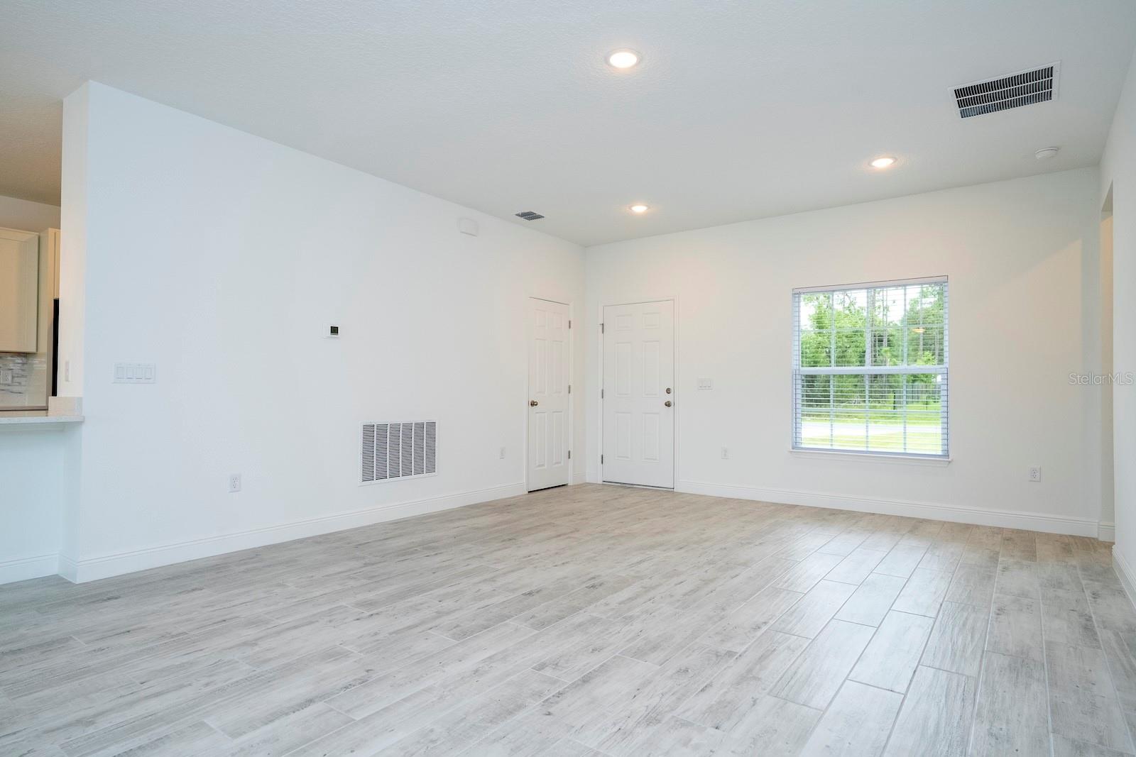 MARION OAKS UN TEN - Residential