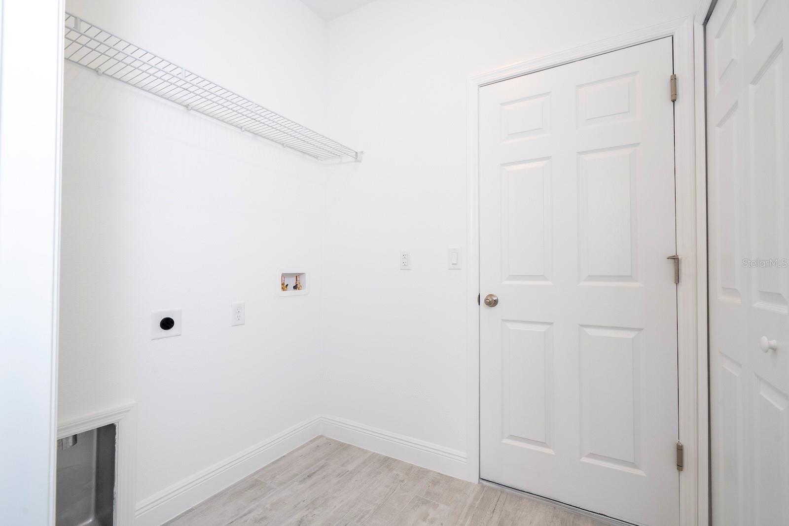 MARION OAKS UN TEN - Residential
