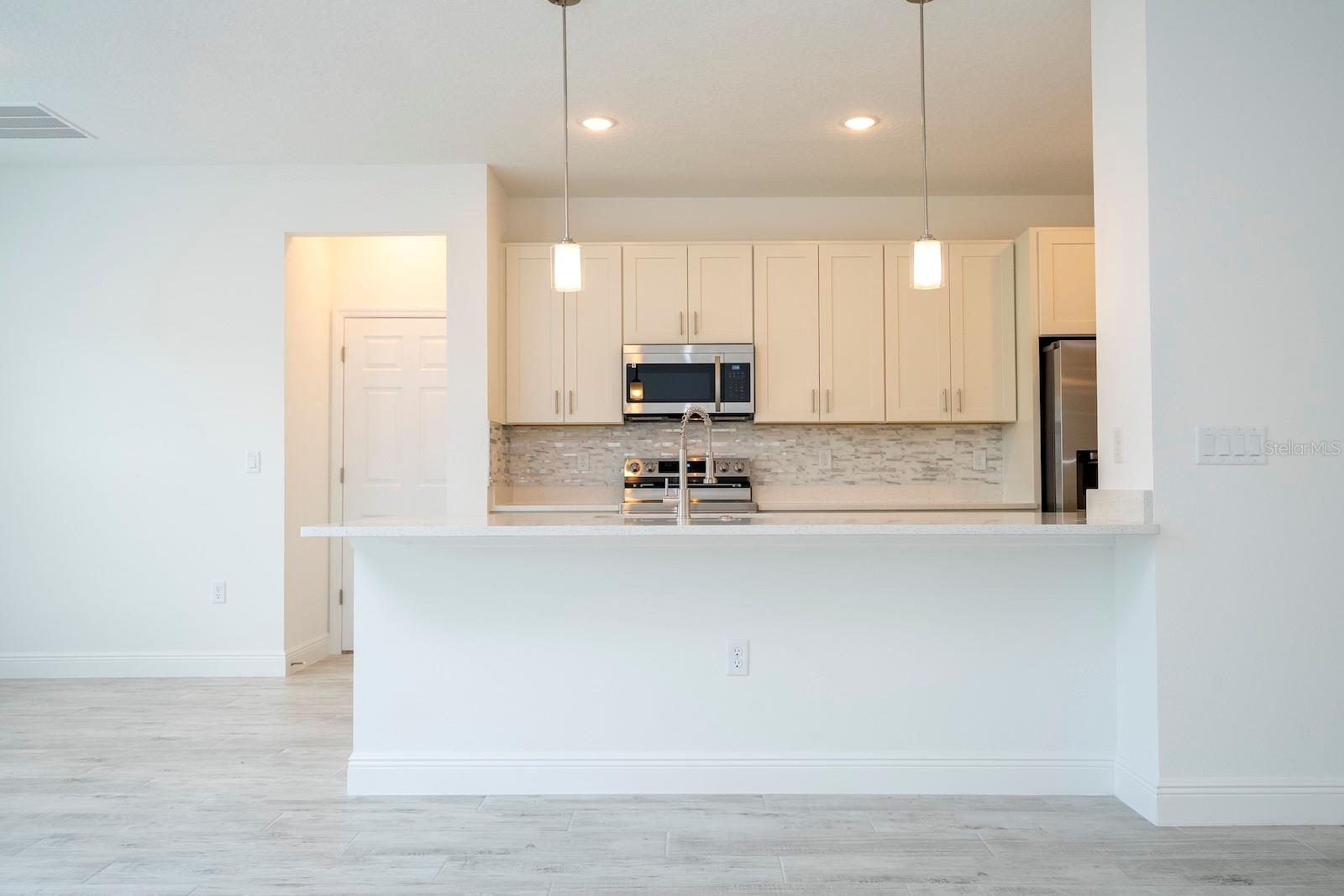MARION OAKS UN TEN - Residential