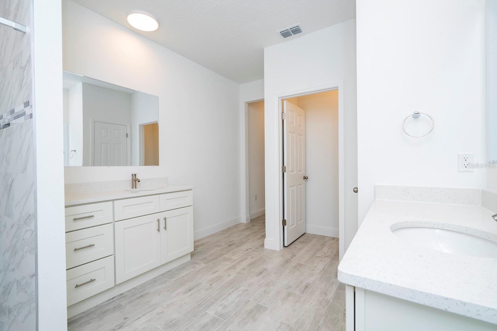 MARION OAKS UN TEN - Residential