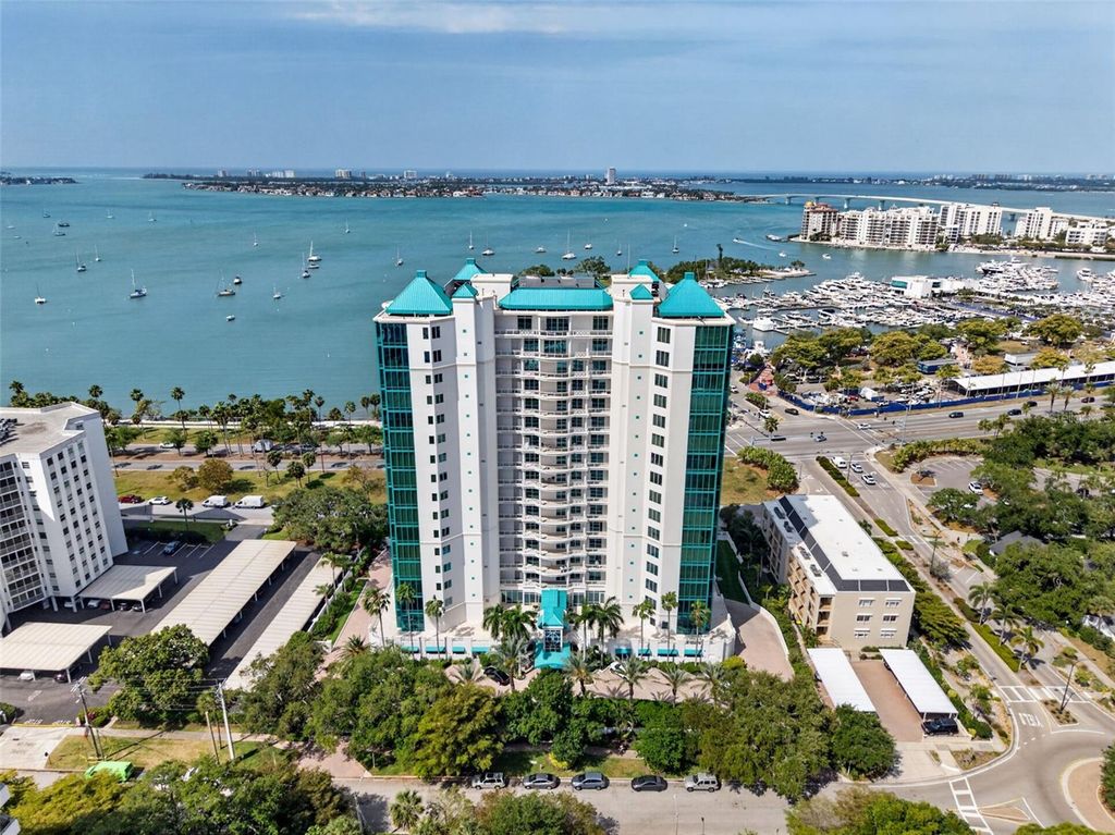 Photo of 340 S Palm Avenue #14, Sarasota, FL 34236 (MLS # A4690211)