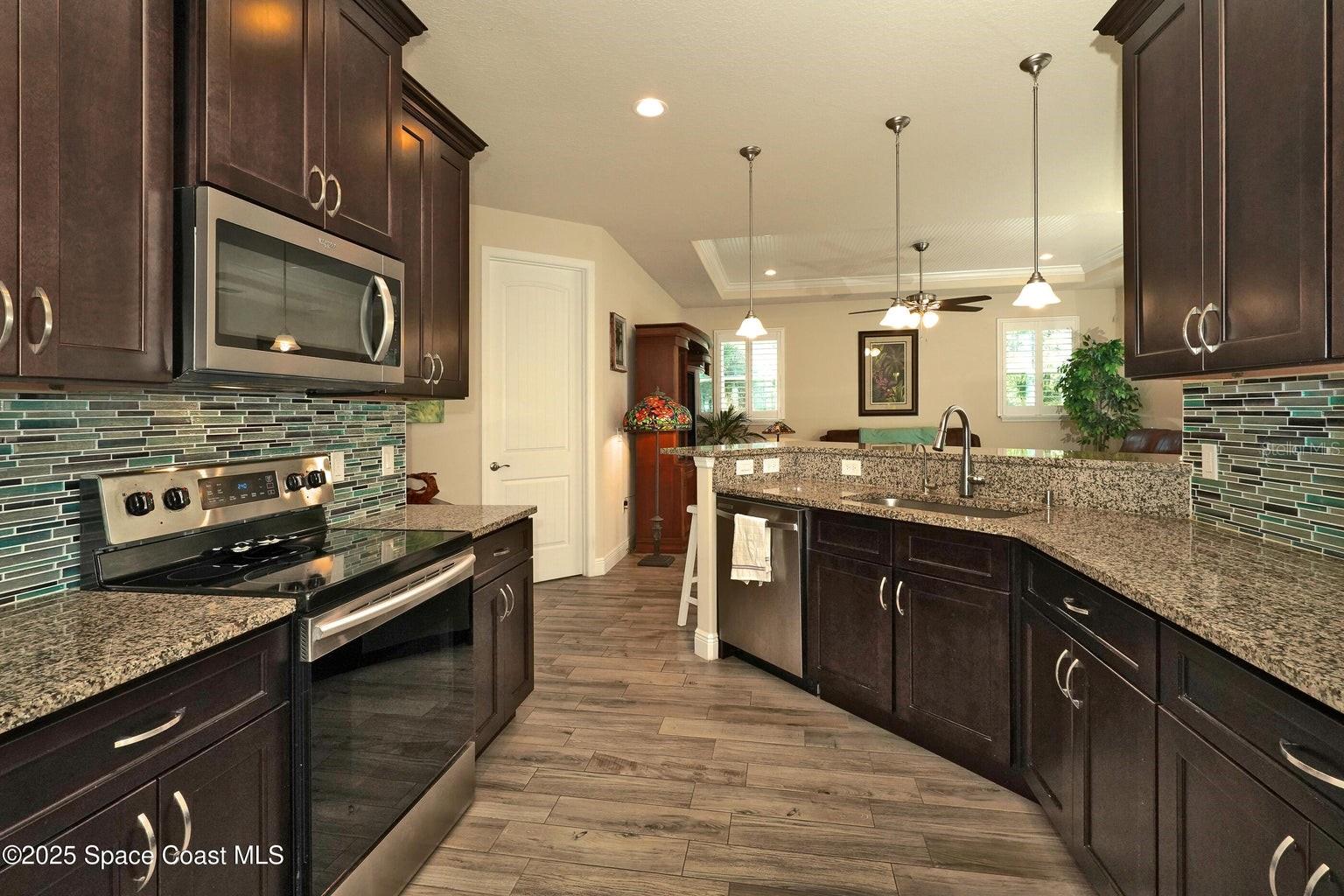 RIVERVIEW TERRACE AMD - Residential