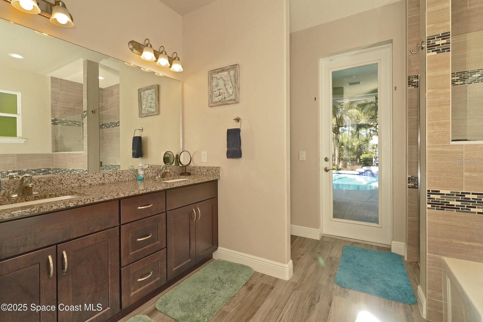 RIVERVIEW TERRACE AMD - Residential