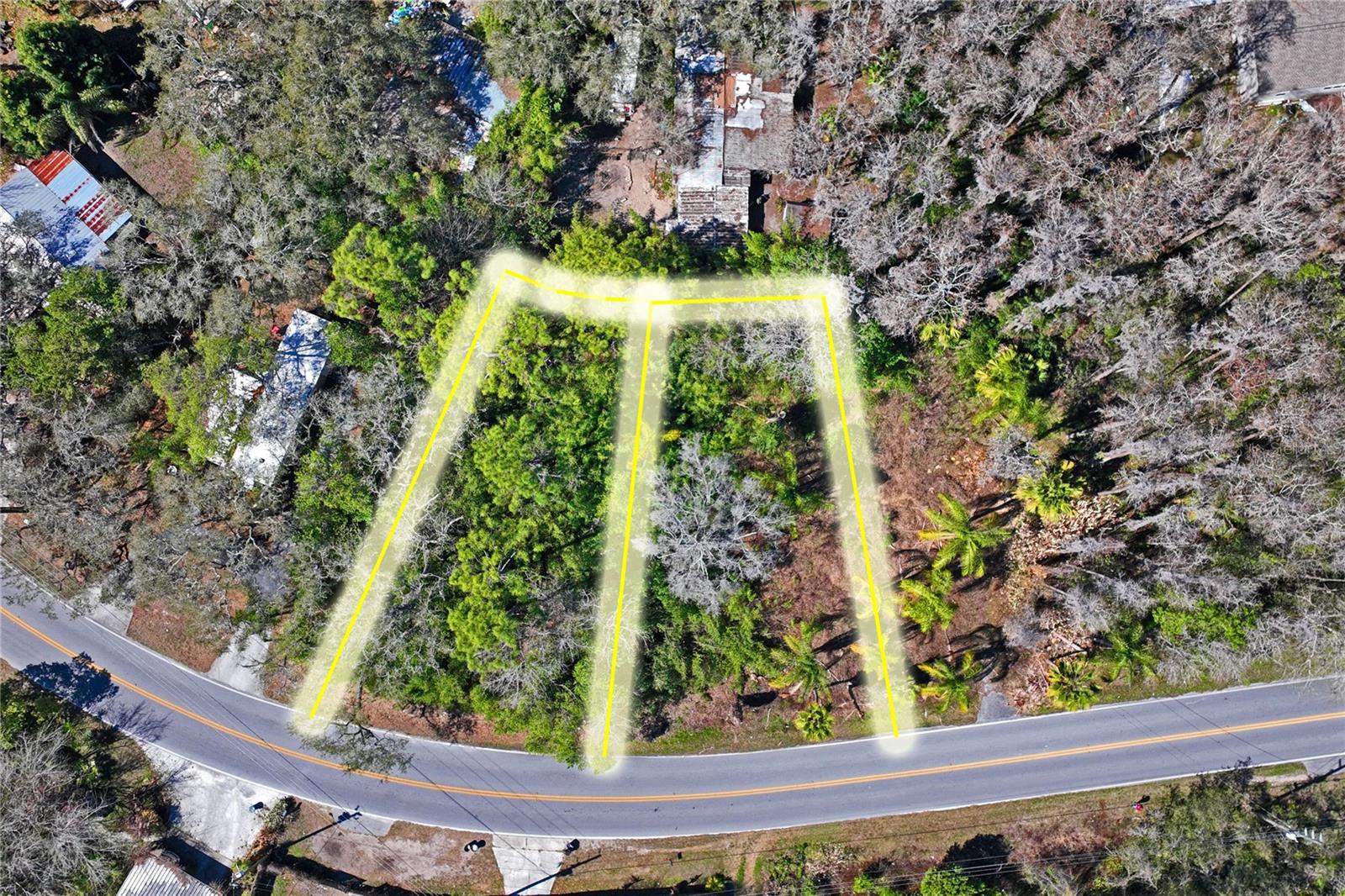 MOON LAKE ESTATES - Land