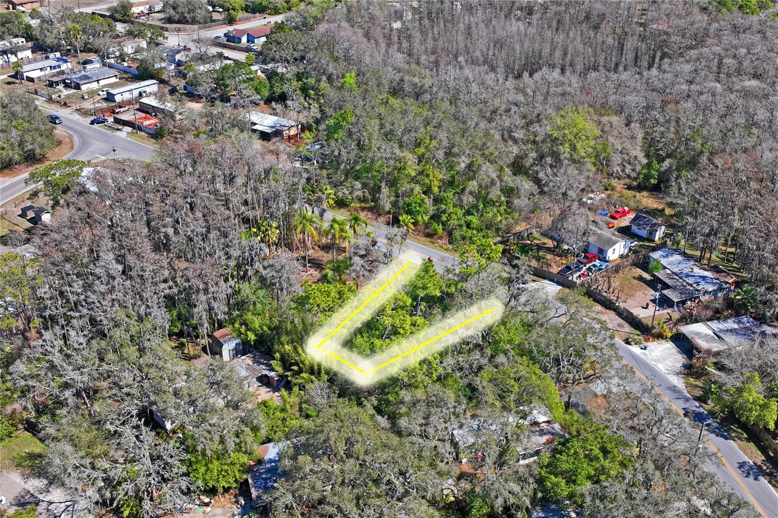 MOON LAKE ESTATES - Land