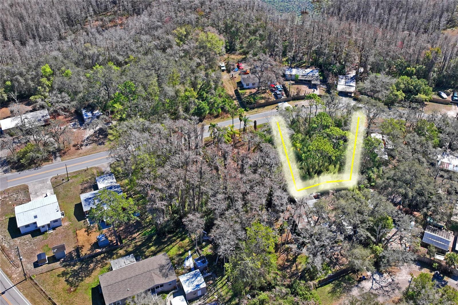 MOON LAKE ESTATES - Land