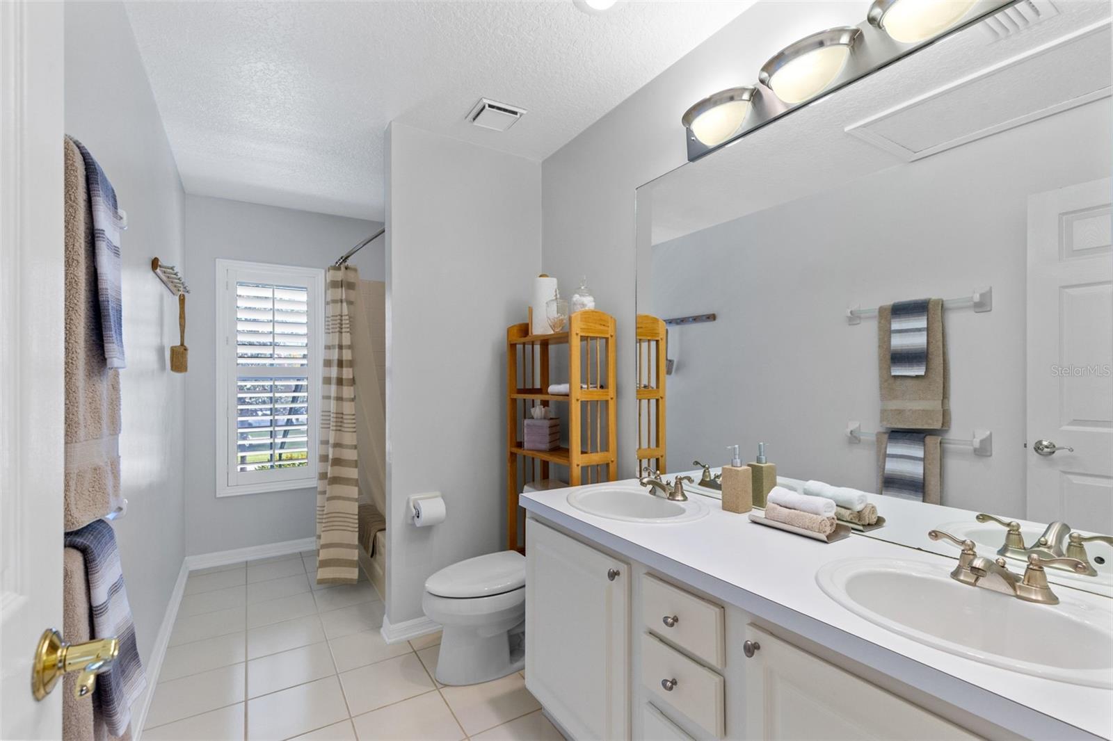 CHESTNUT RIDGE - Residential