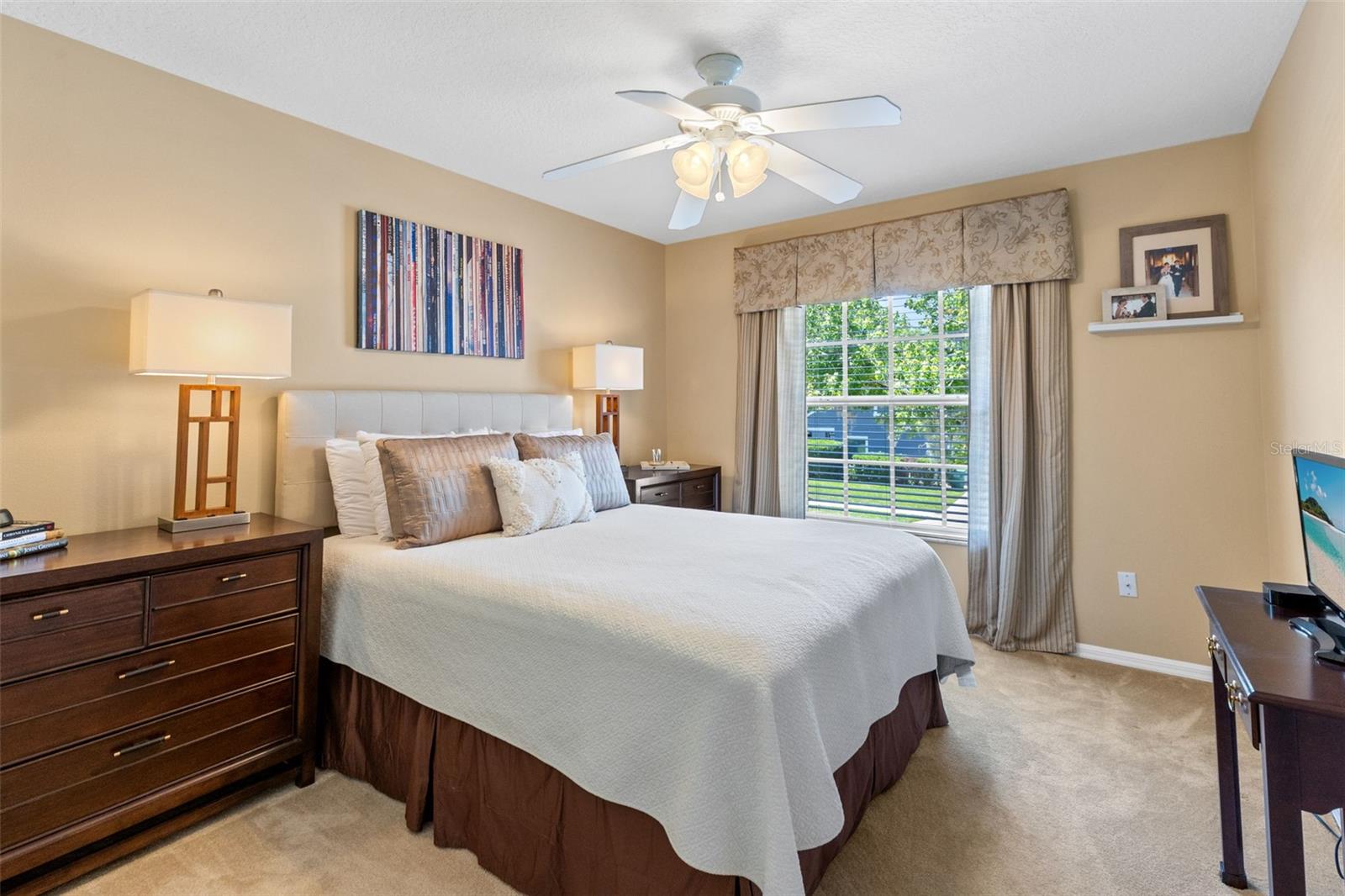 CHESTNUT RIDGE - Residential