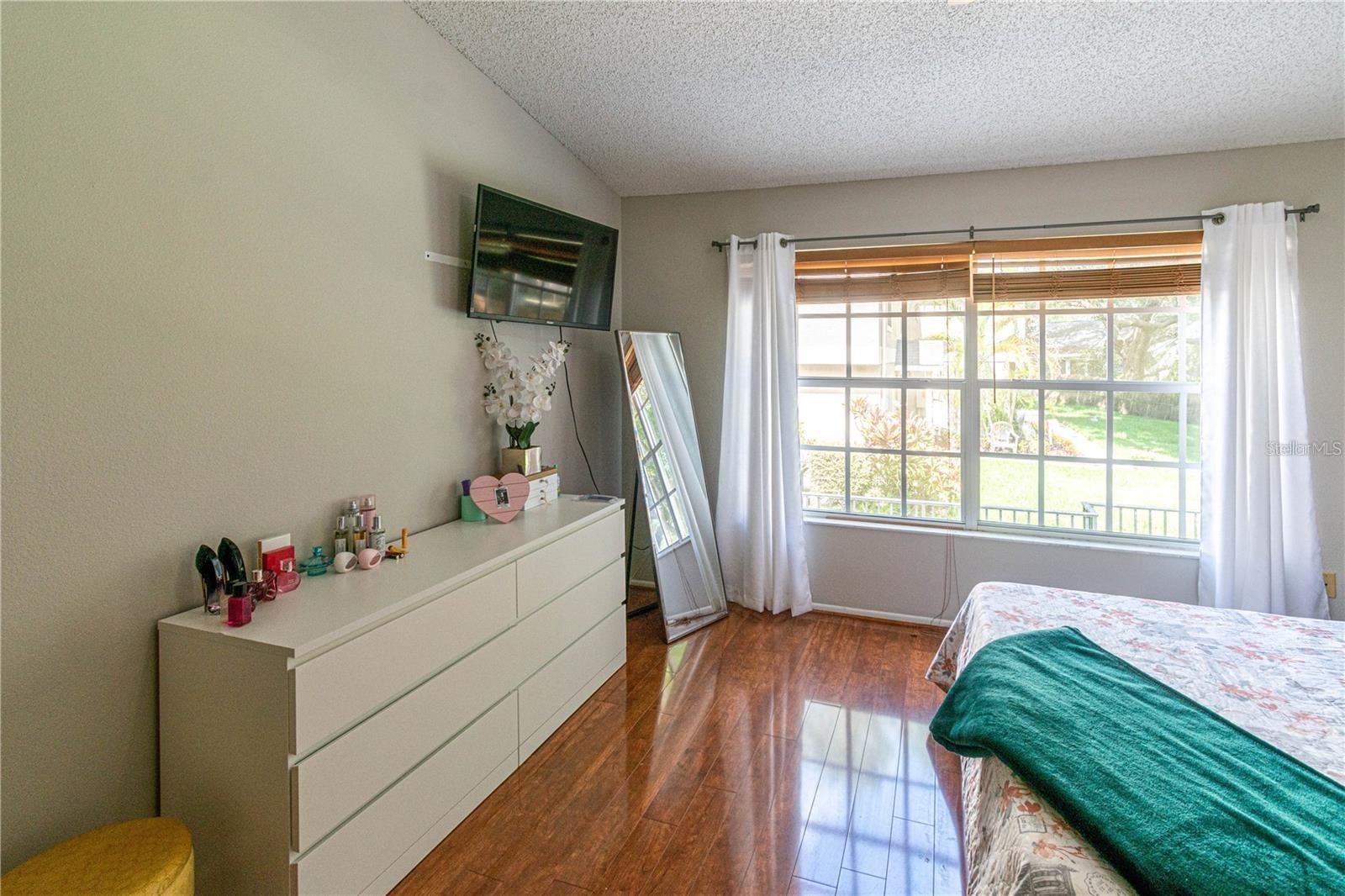 TOWNHOMES OF COUNTRYSIDE - Residential Lease