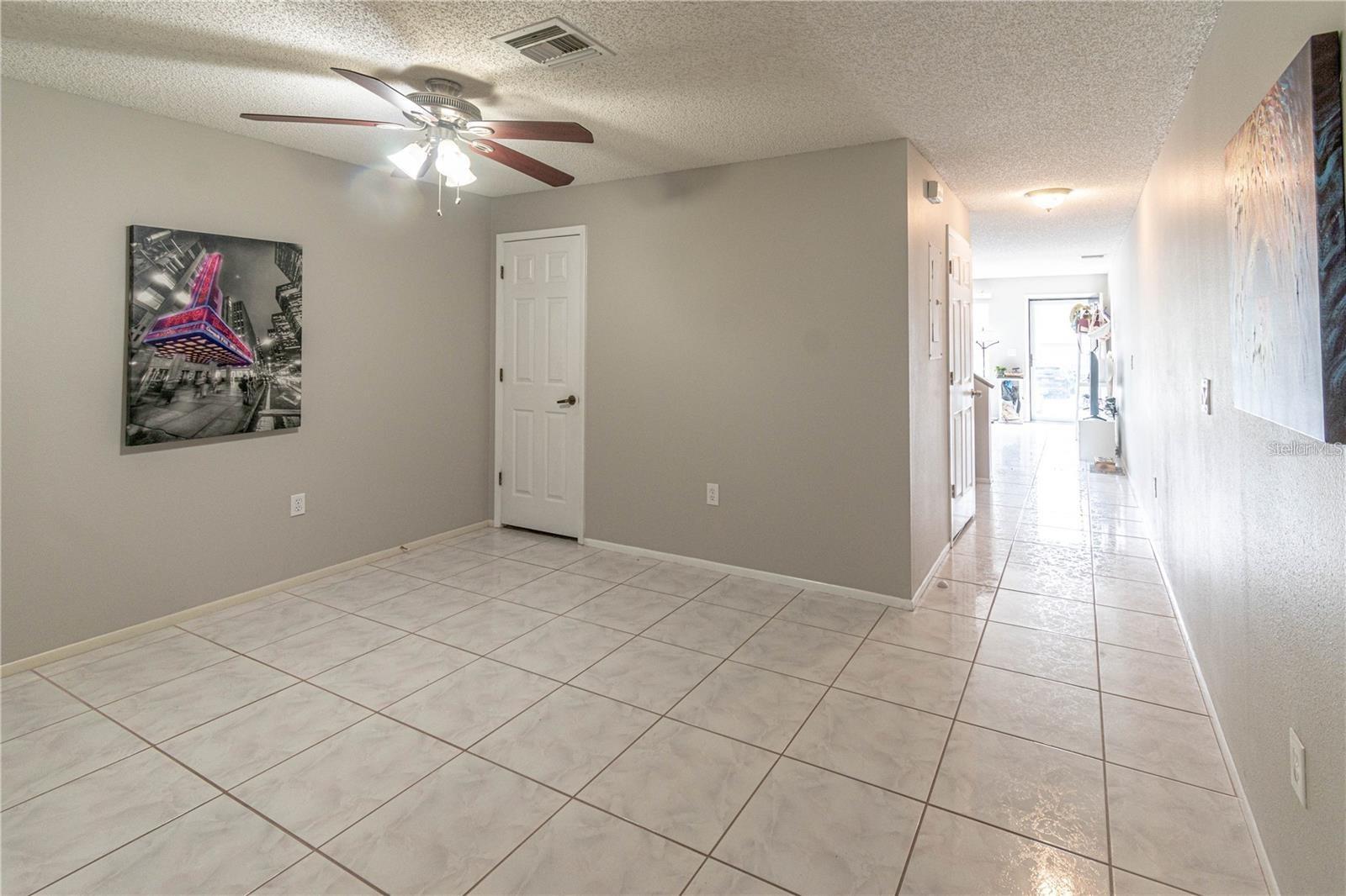 TOWNHOMES OF COUNTRYSIDE - Residential Lease