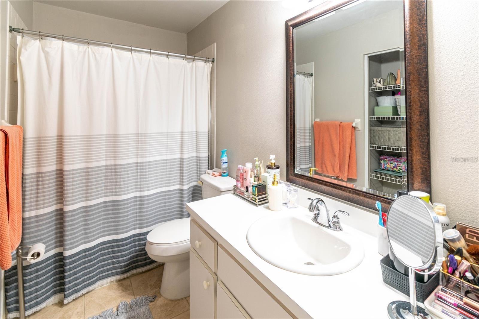 TOWNHOMES OF COUNTRYSIDE - Residential Lease