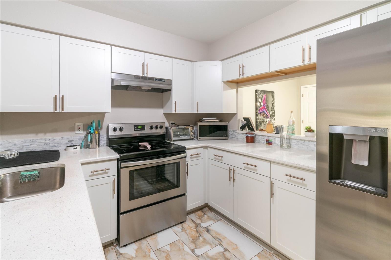 TOWNHOMES OF COUNTRYSIDE - Residential Lease