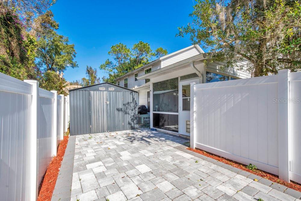 RIVERS EDGE - Residential